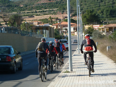 Ciclistas en Gilet (Valencia)