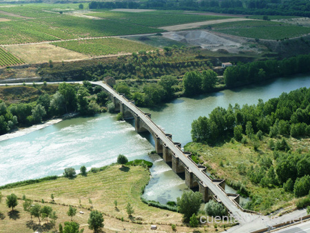 Río Ebro a su paso por San Vicente de la Sonsierra